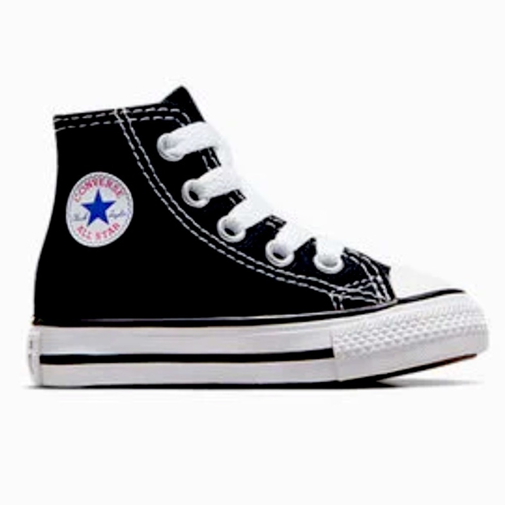 Sz 3 High Top Toddler Chuck Taylor All Stars